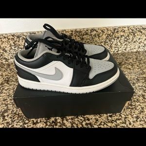 Jordan 1 Low Shadow NDS Size: 9 🔥